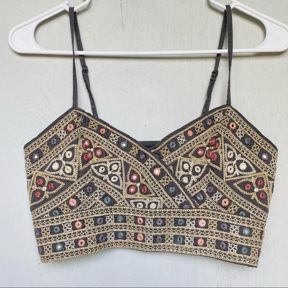 American Eagle Outfitters Tops - American Eagle Gray Mirror Sequin Embroidered Top